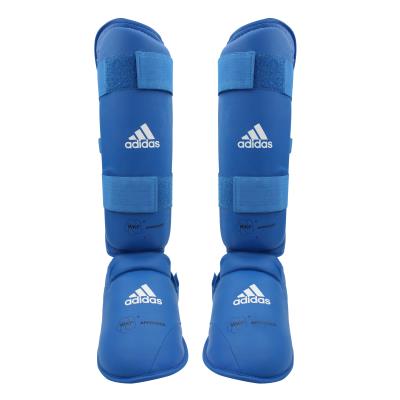 protege tibia pied bleu WKF
